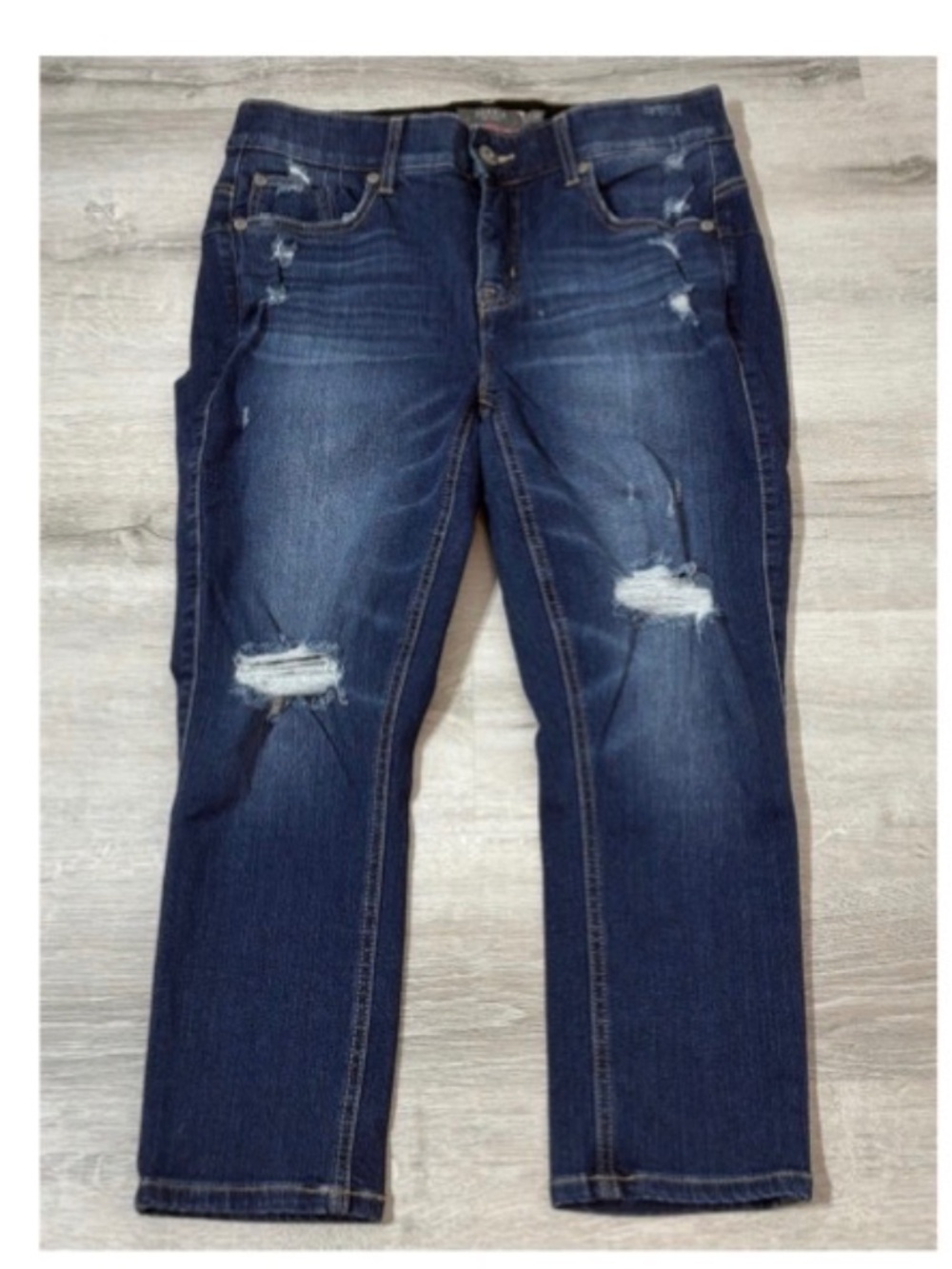 EUC Torrid Feel the Fit Distressed Cropped Bombshell Skinny Jeans Size 10